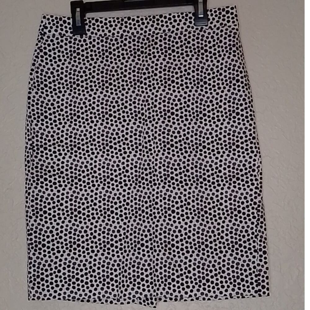 J. Crew The Pencil Skirt Polka‎ Dot Size 2